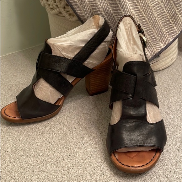 Born Black Leather Heeled Sandals - Picture 1 of 7